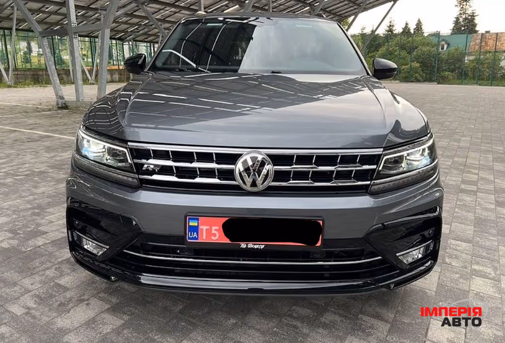 Volkswagen Tiguan - фото 5