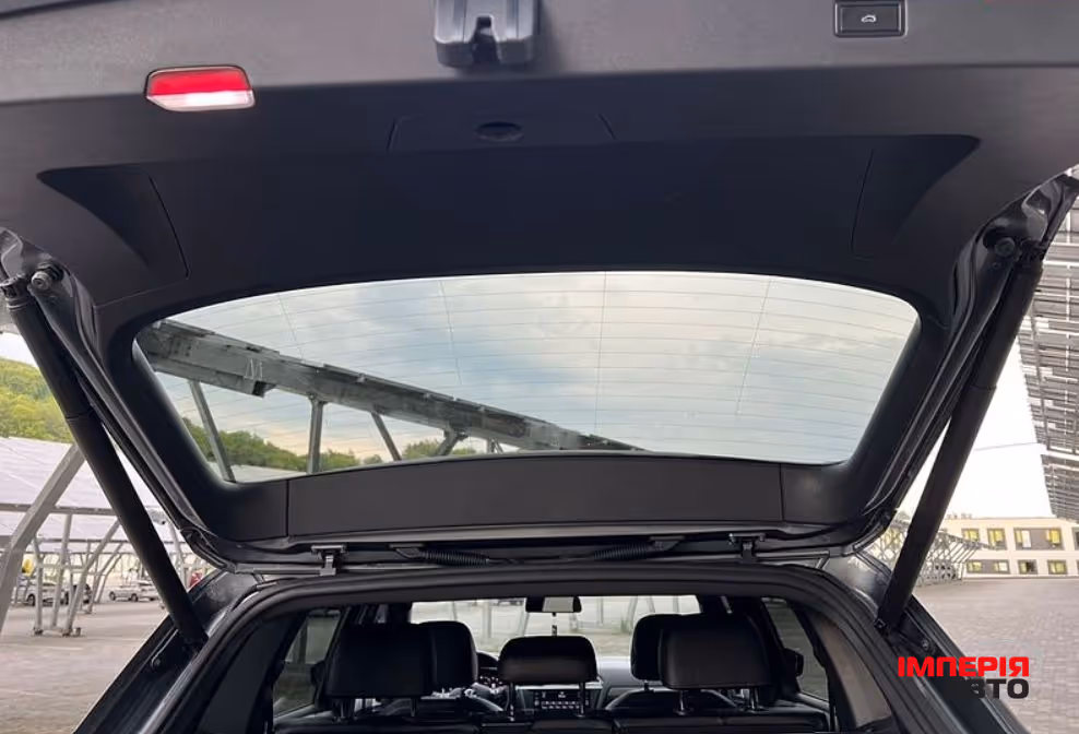 Volkswagen Tiguan - фото 9