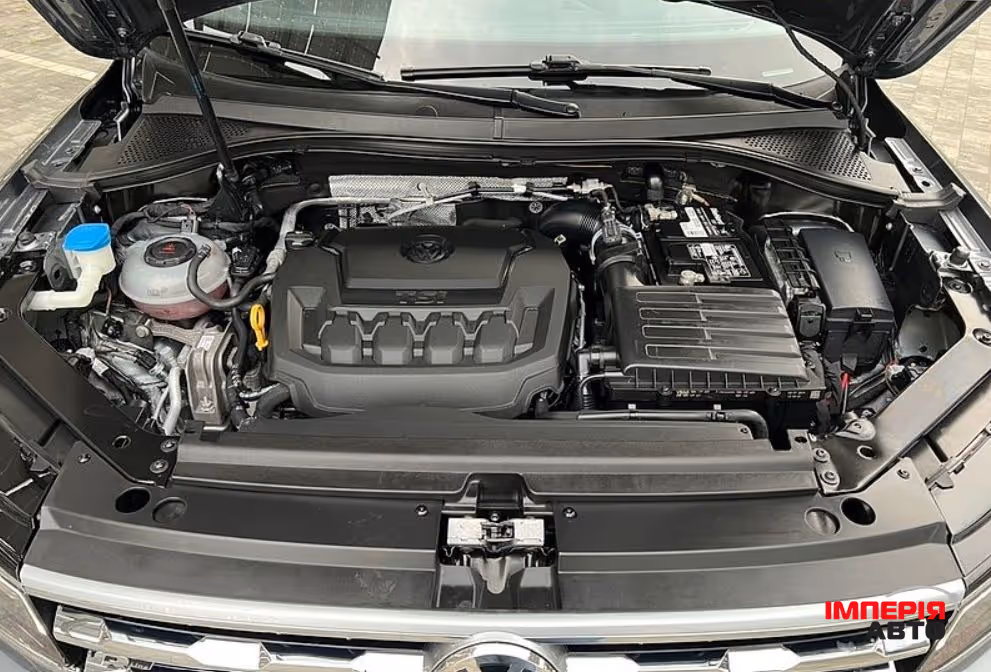 Volkswagen Tiguan - фото 15