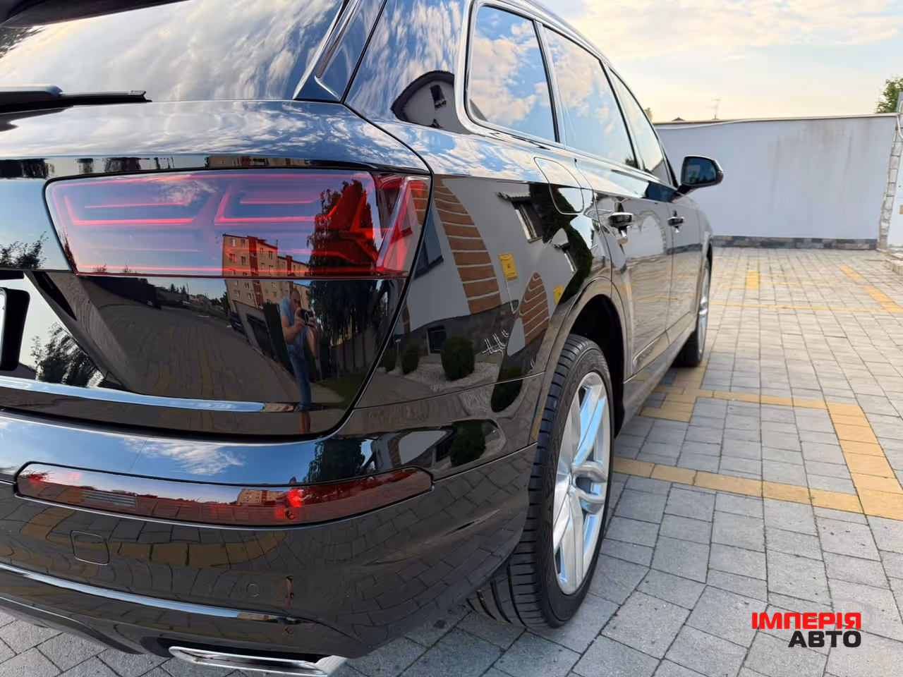 Audi Q7 - фото 12