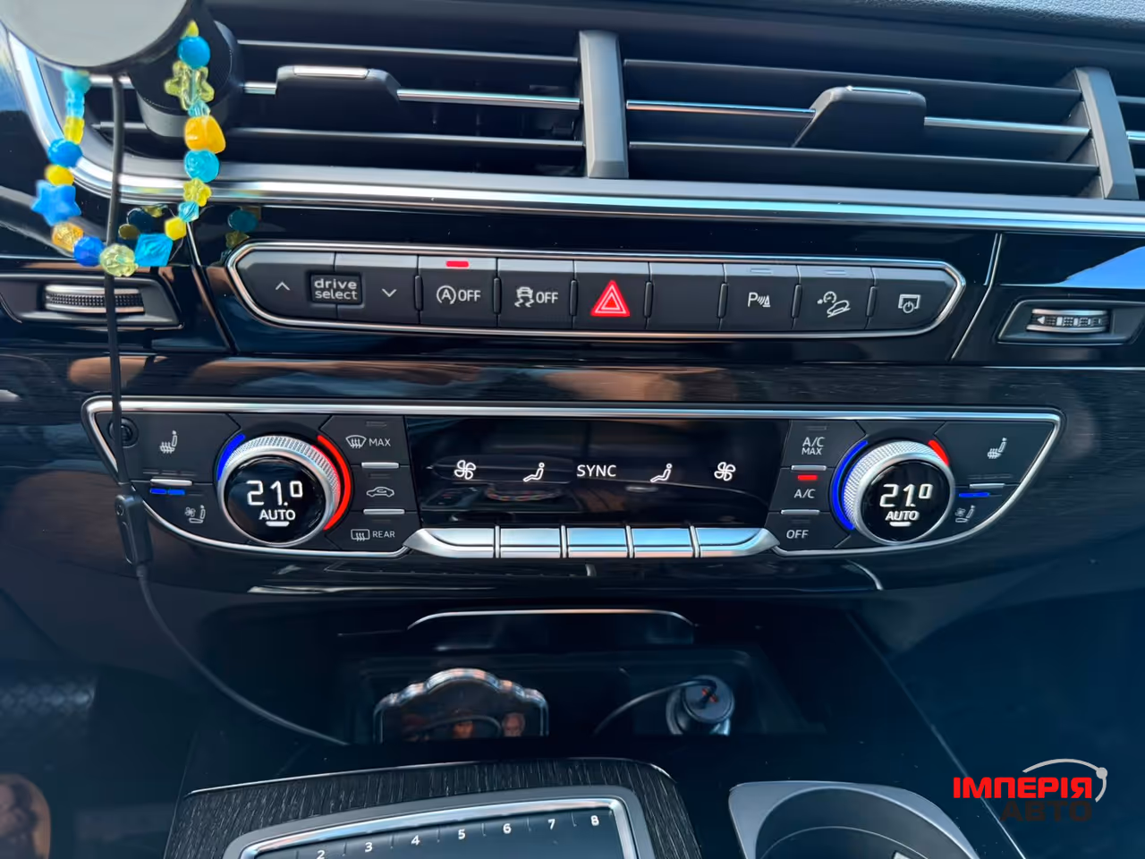 Audi Q7 - фото 59