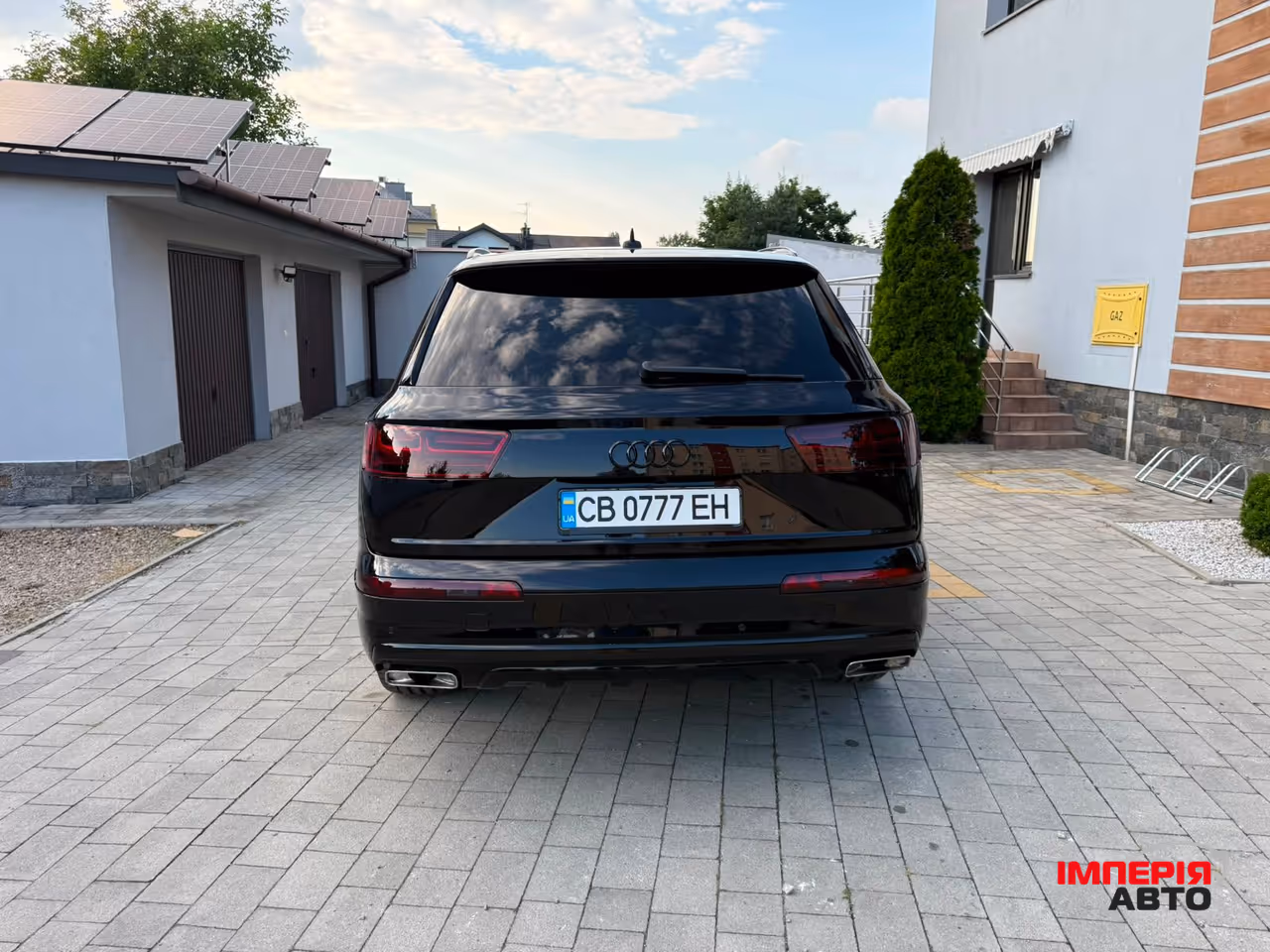 Audi Q7 - фото 3