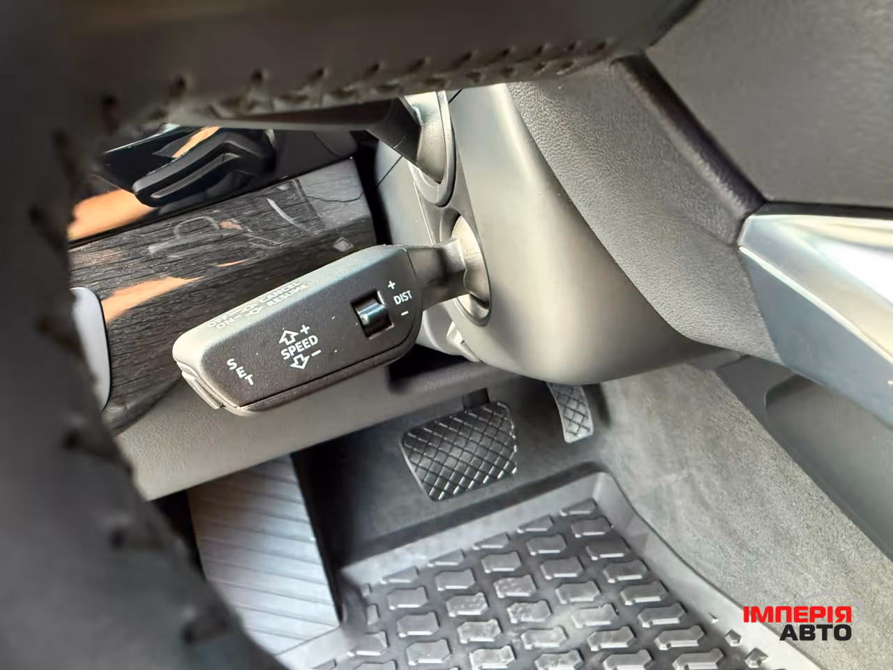 Audi Q7 - фото 61