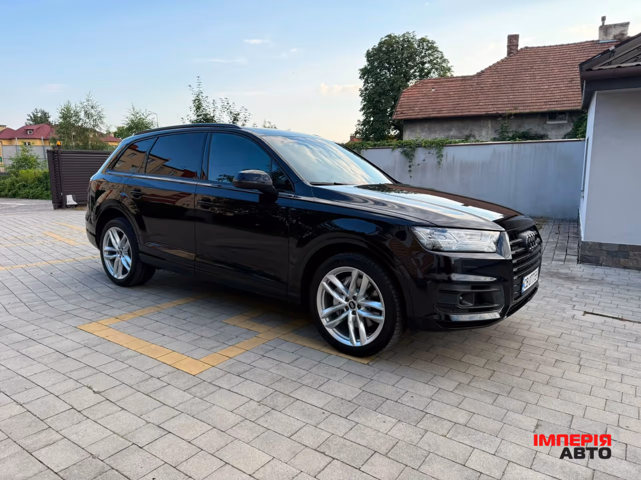 Audi Q7 - фото 6