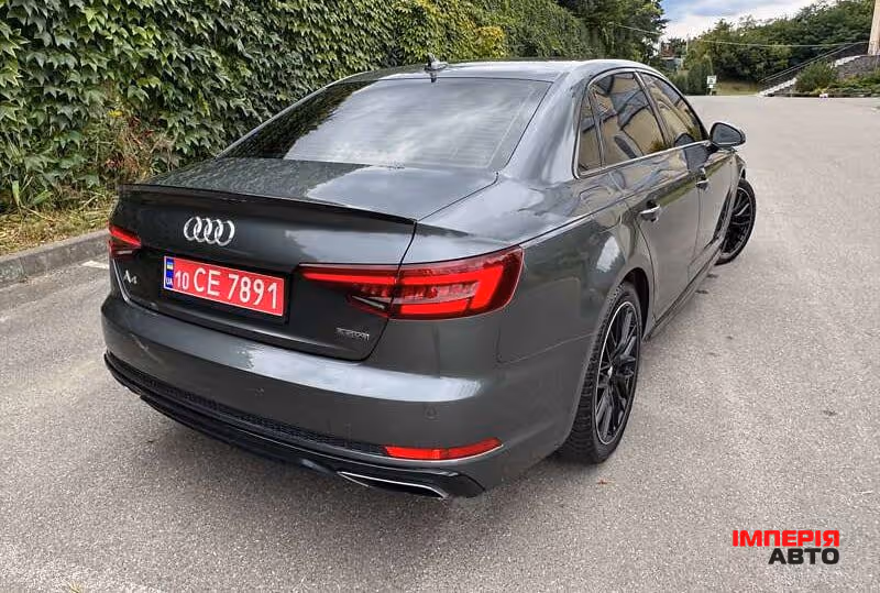 Audi A4 - фото 14