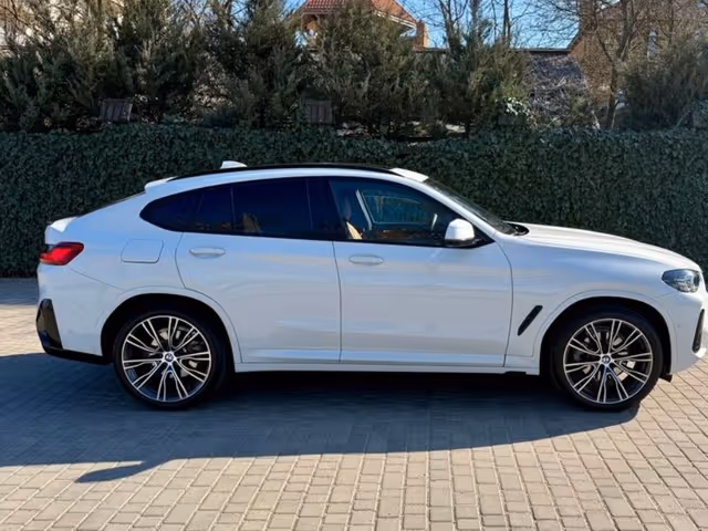 BMW X4 - зображення 4