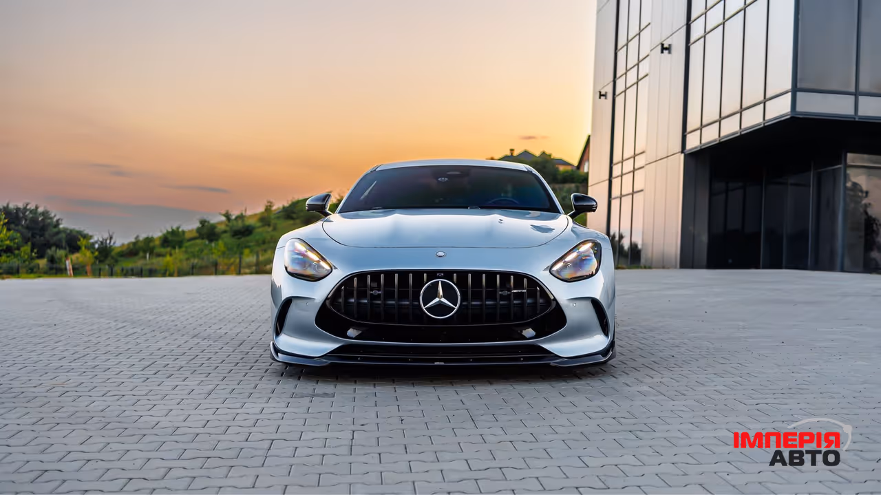 Mercedes-Benz AMG GT - фото 4
