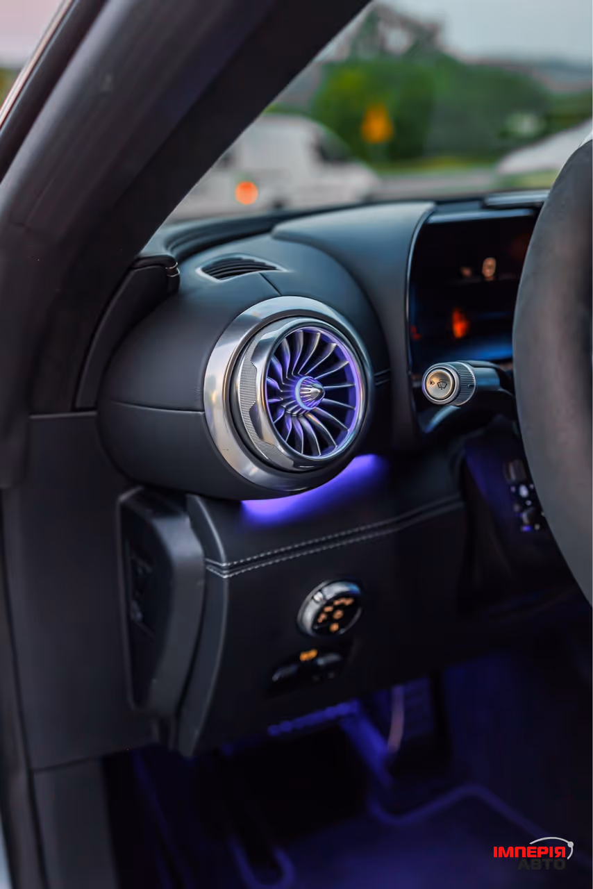 Mercedes-Benz AMG GT - фото 27