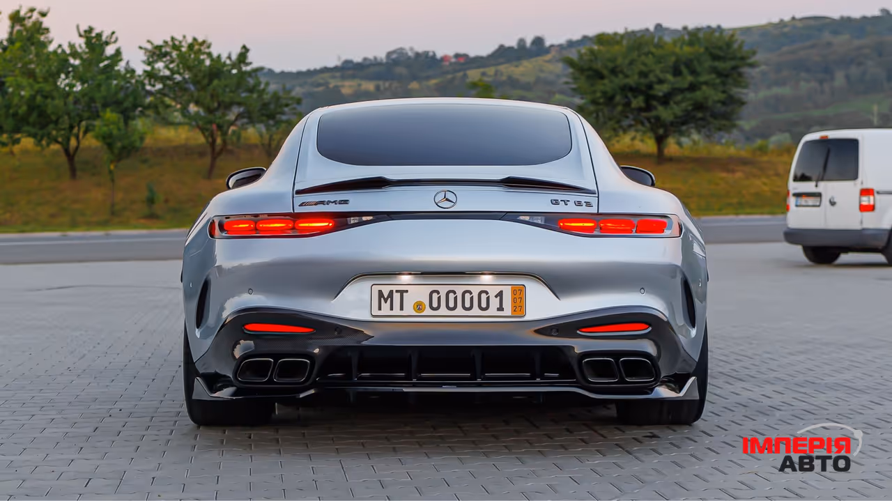 Mercedes-Benz AMG GT - фото 17