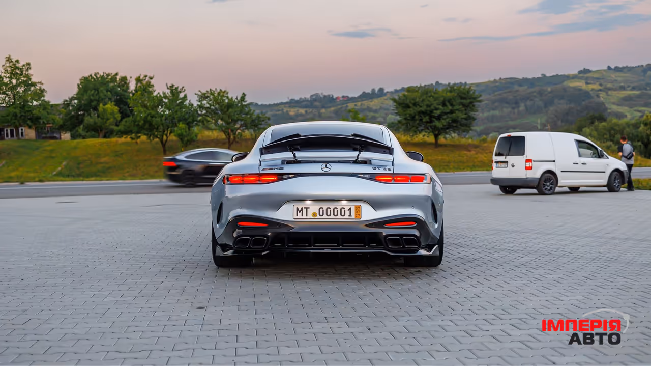 Mercedes-Benz AMG GT - фото 18