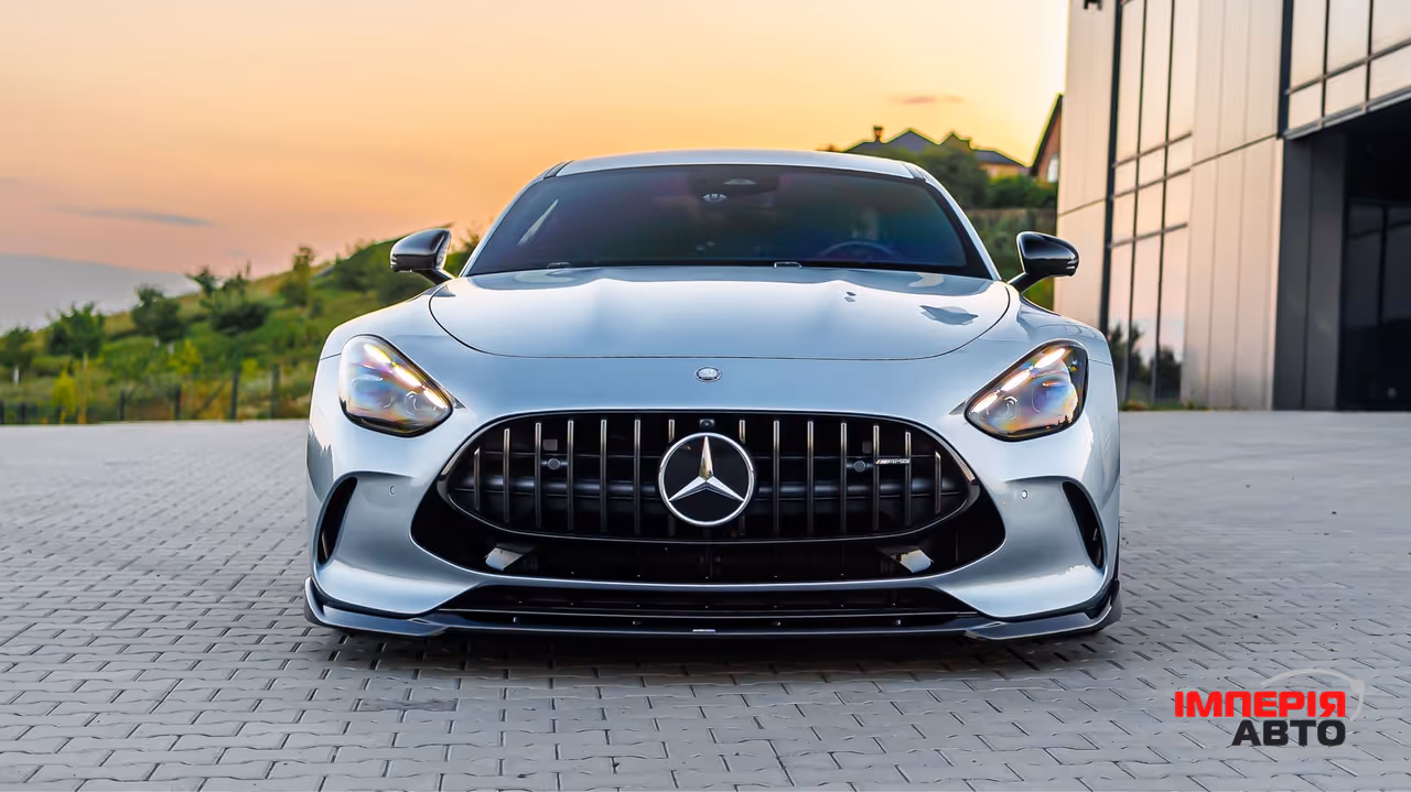 Mercedes-Benz AMG GT - фото 5