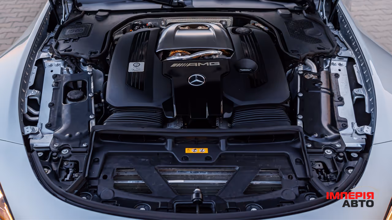 Mercedes-Benz AMG GT - фото 39