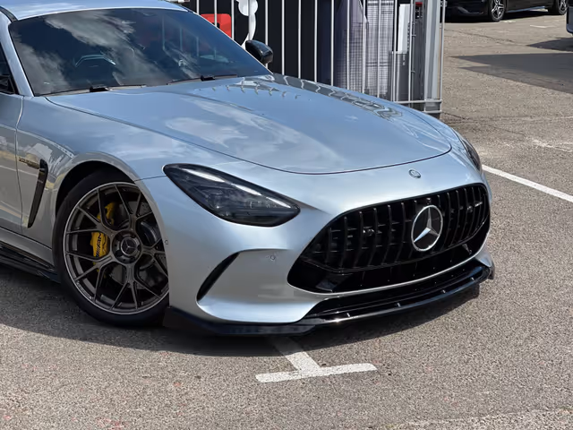 Mercedes-Benz AMG GT - зображення 4