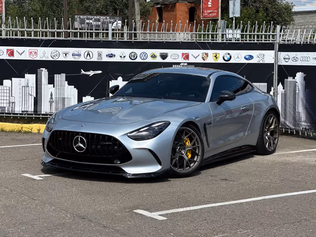 Mercedes-Benz AMG GT - зображення 1