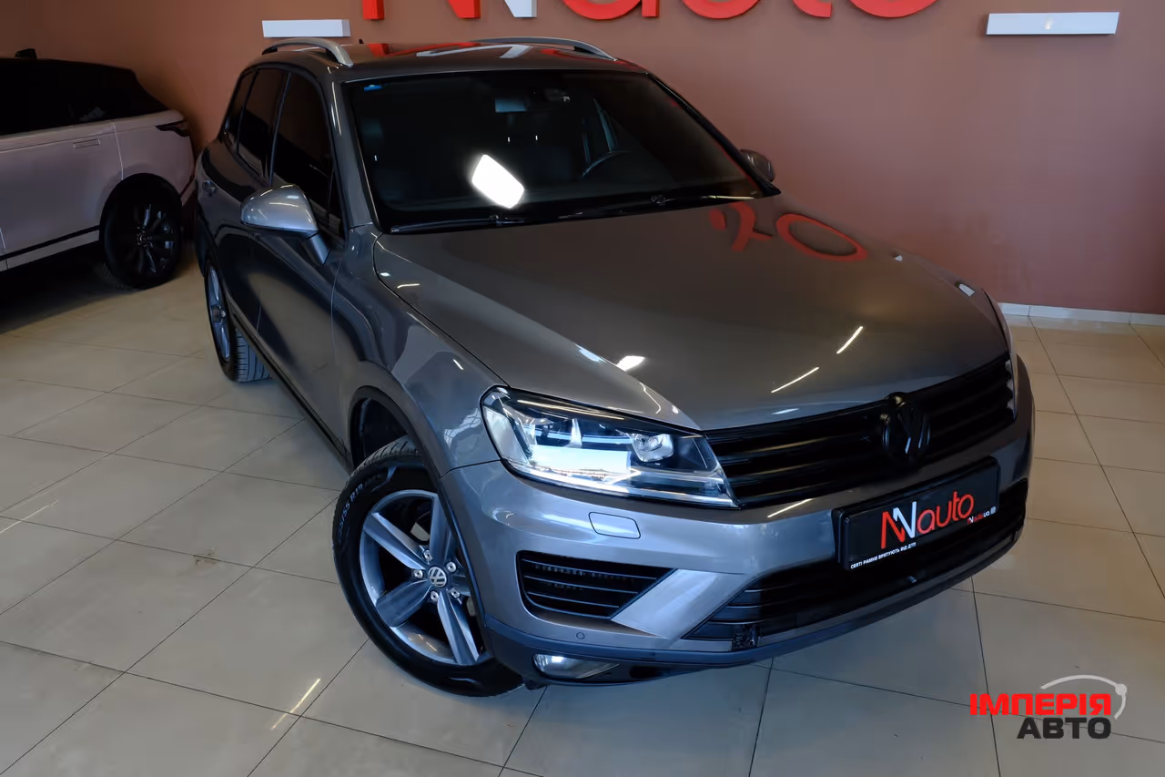 Volkswagen Touareg - фото 4