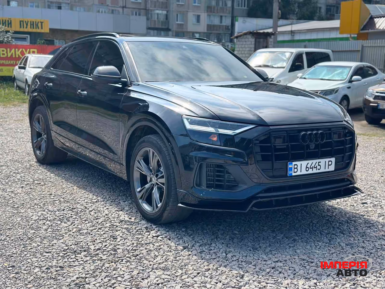 Audi Q8 - фото 1