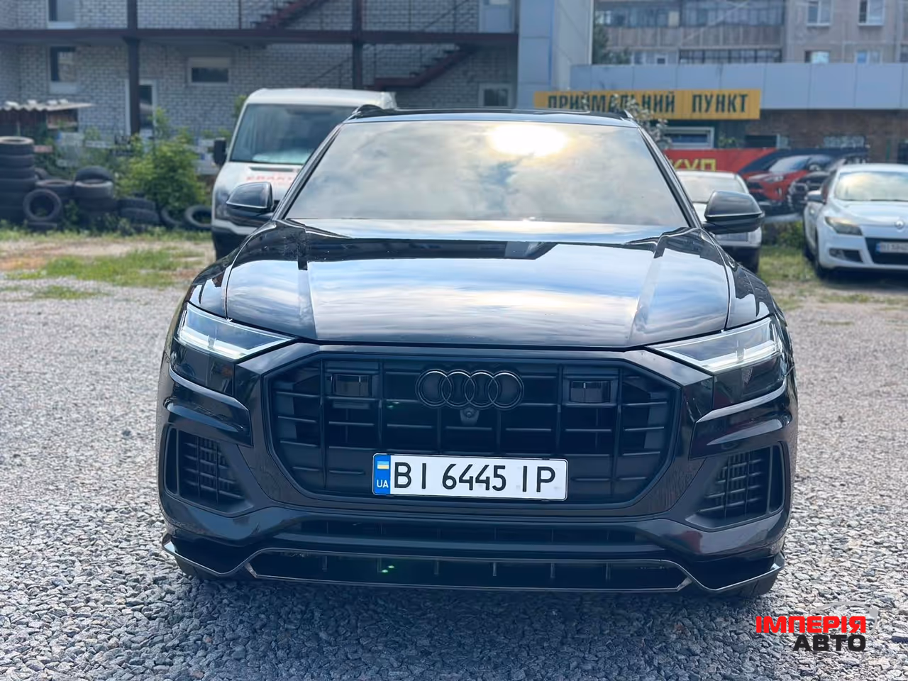 Audi Q8 - фото 3