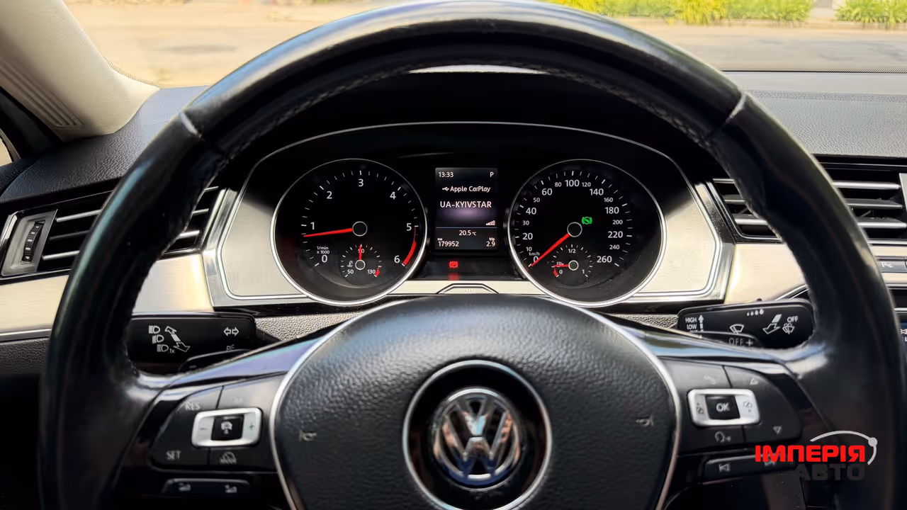 Volkswagen Passat - фото 22