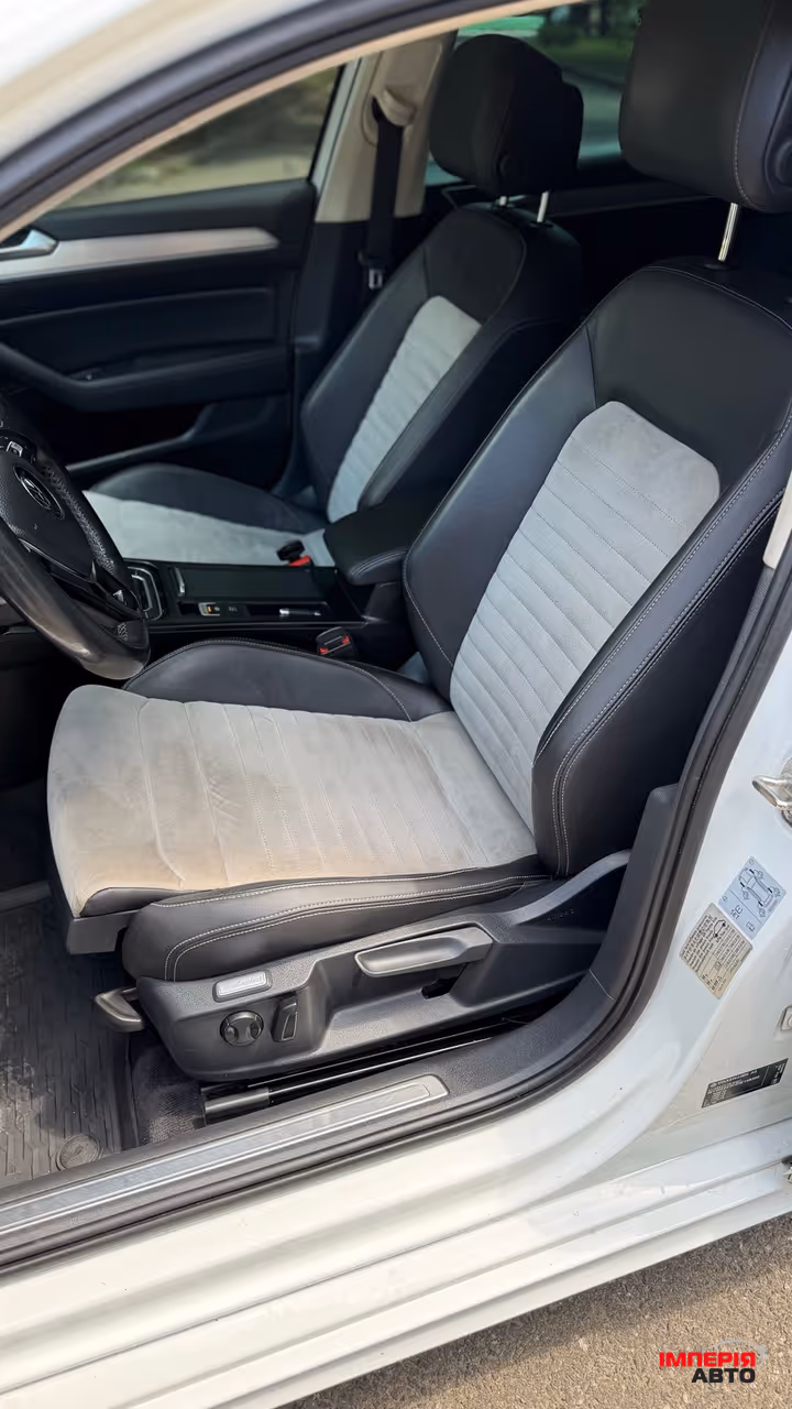 Volkswagen Passat - фото 15