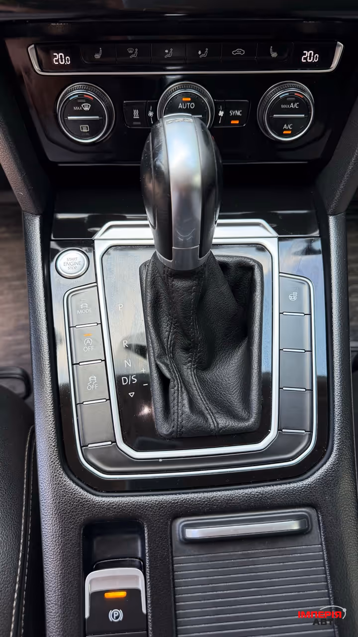 Volkswagen Passat - фото 20