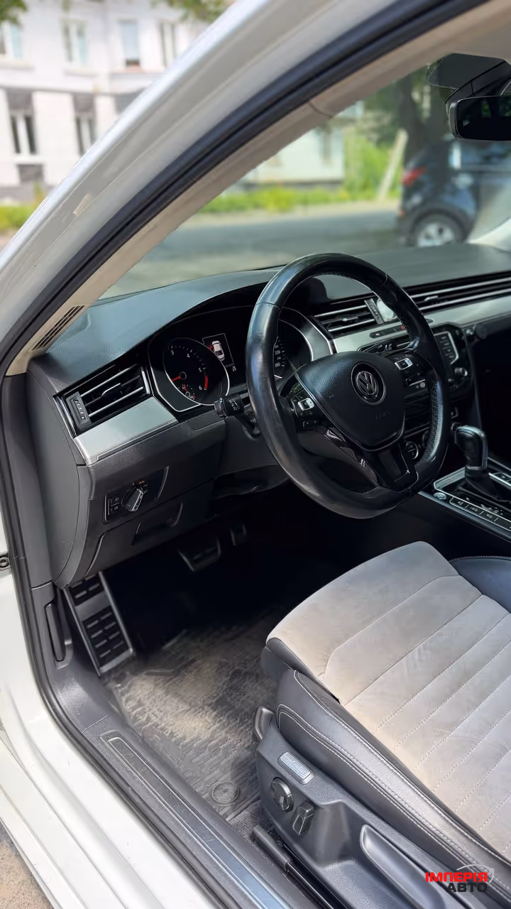 Volkswagen Passat - фото 14