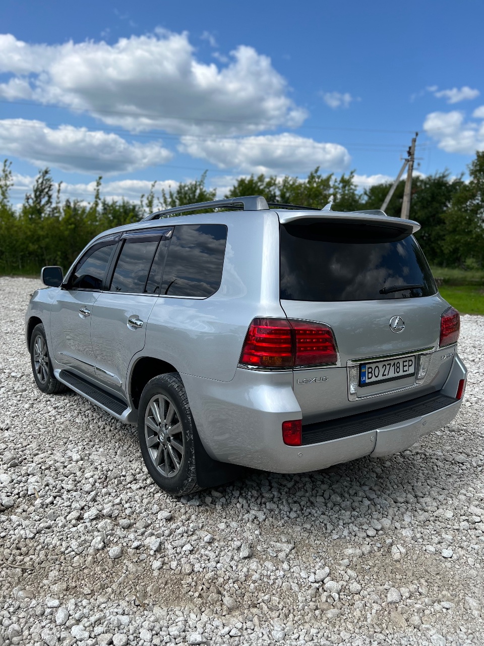 Lexus LX - фото 6