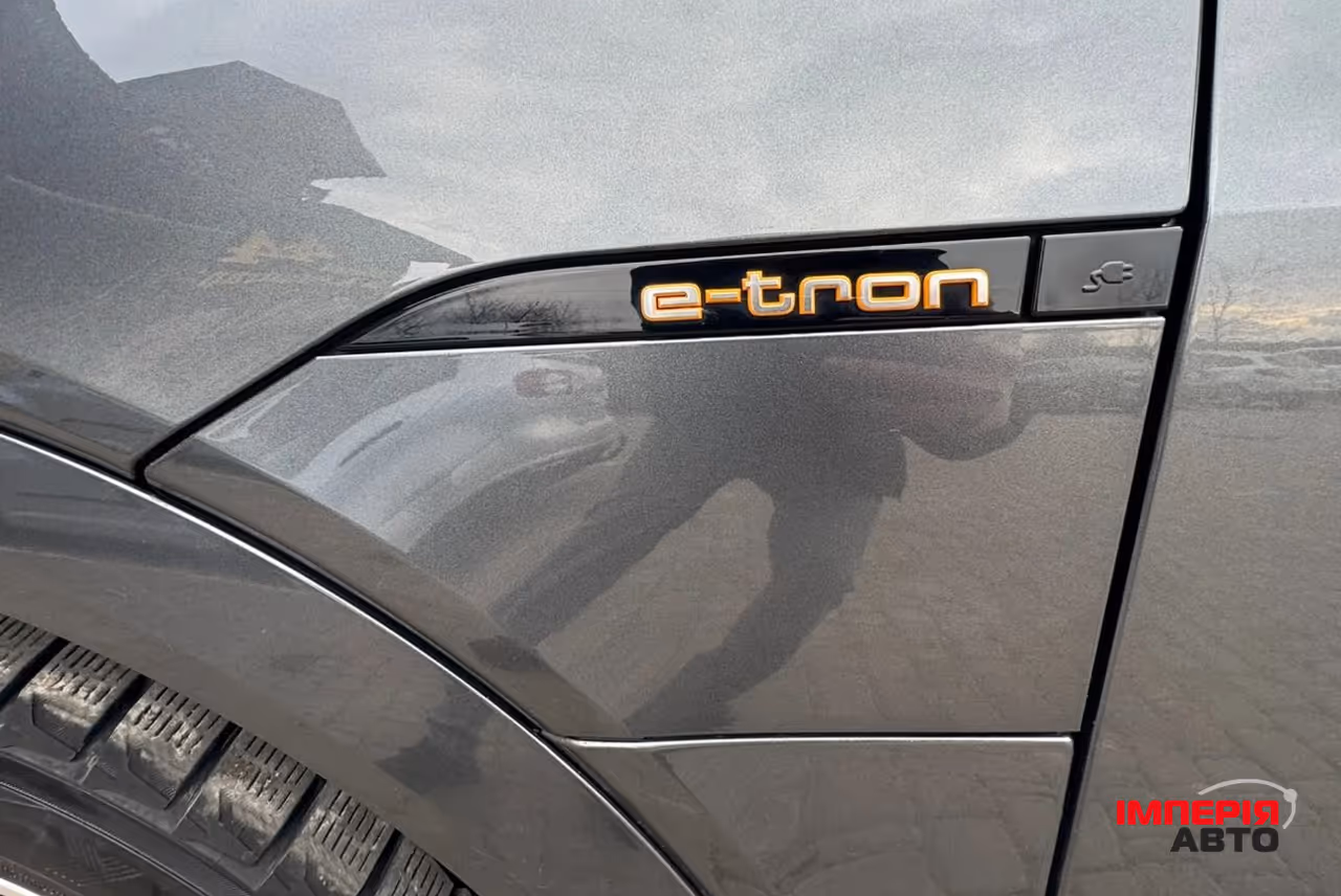 Audi e-tron Sportback - фото 32