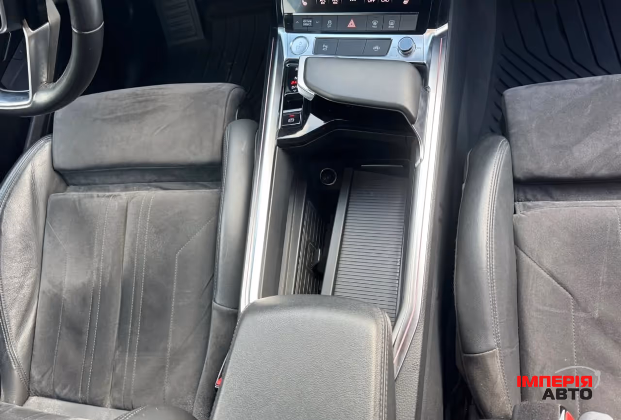 Audi e-tron Sportback - фото 60