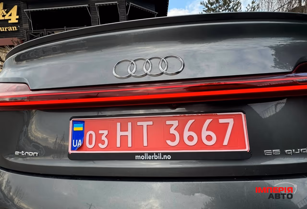 Audi e-tron Sportback - фото 28