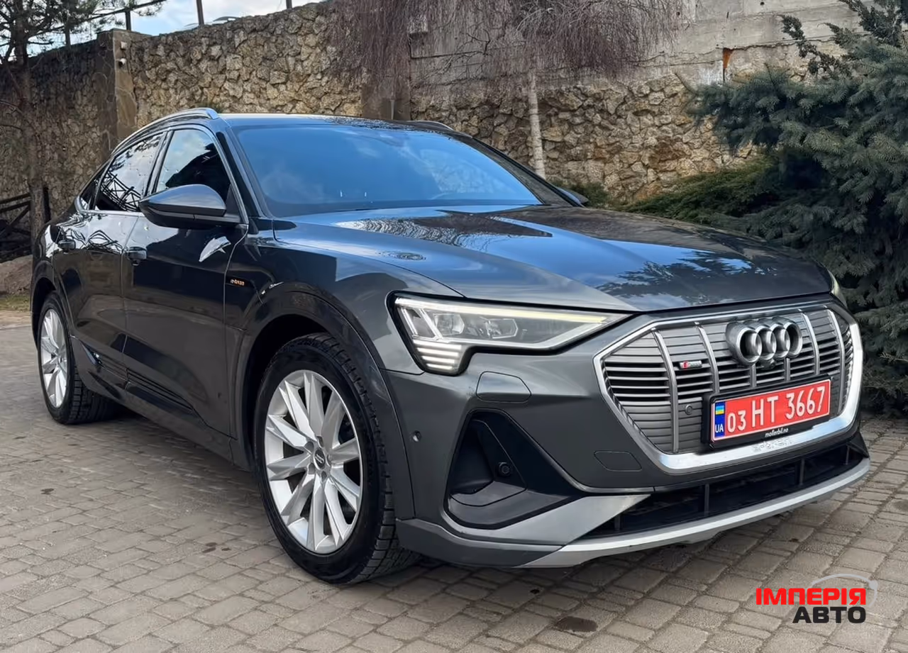 Audi e-tron Sportback - фото 18