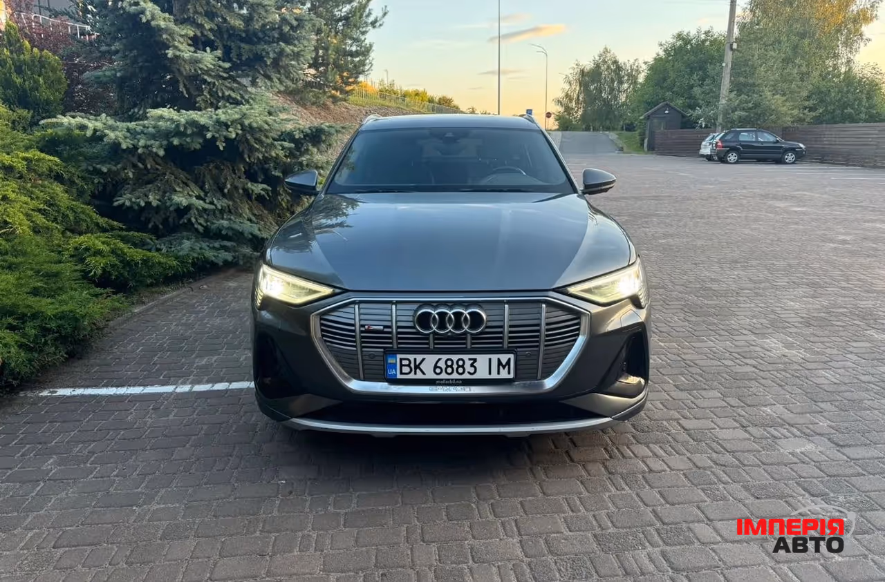 Audi e-tron Sportback - фото 6