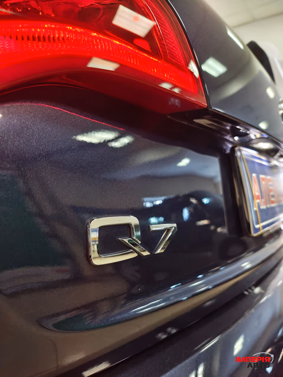 Audi Q7 - фото 5