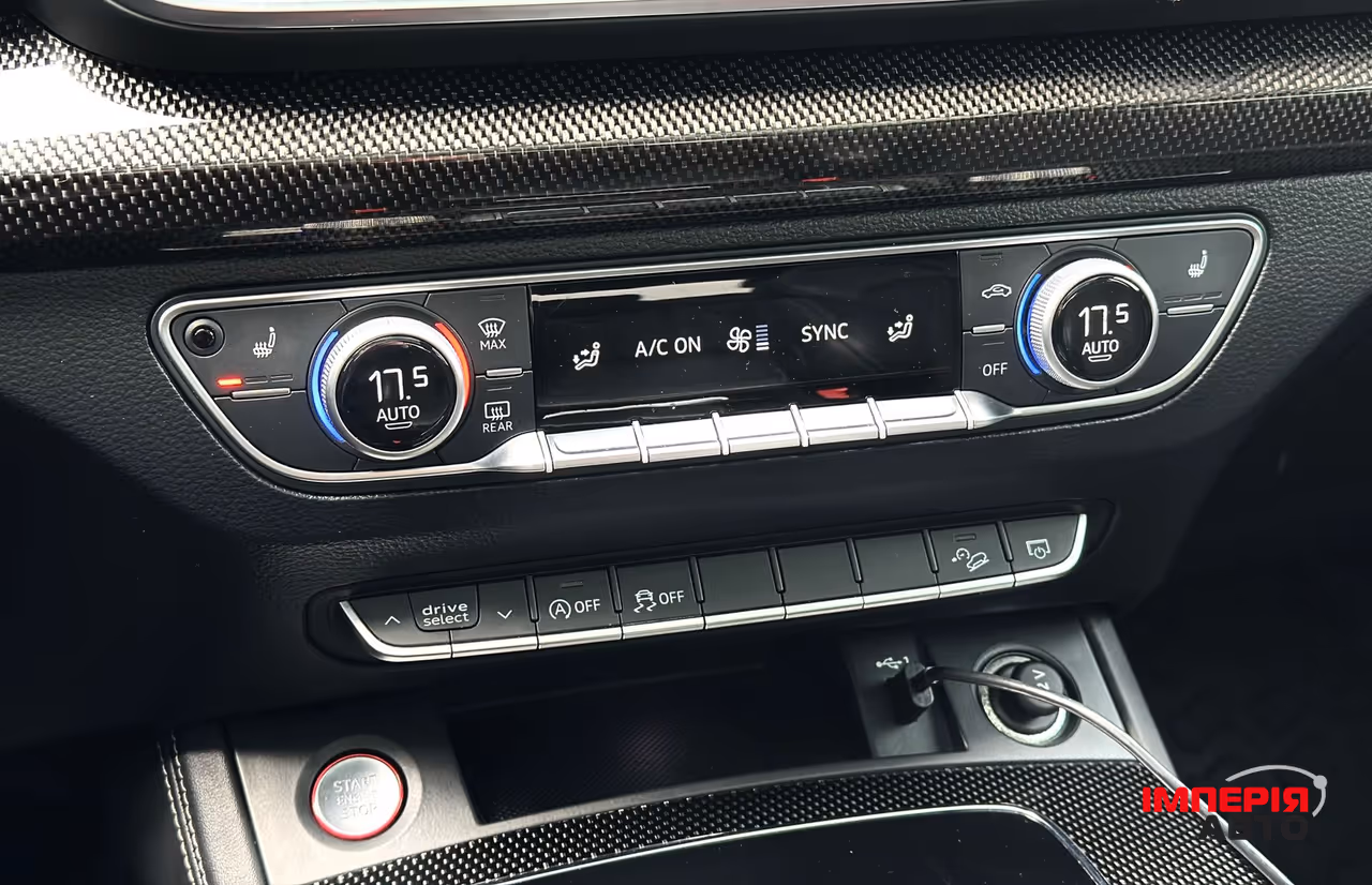 Audi SQ5 - фото 53