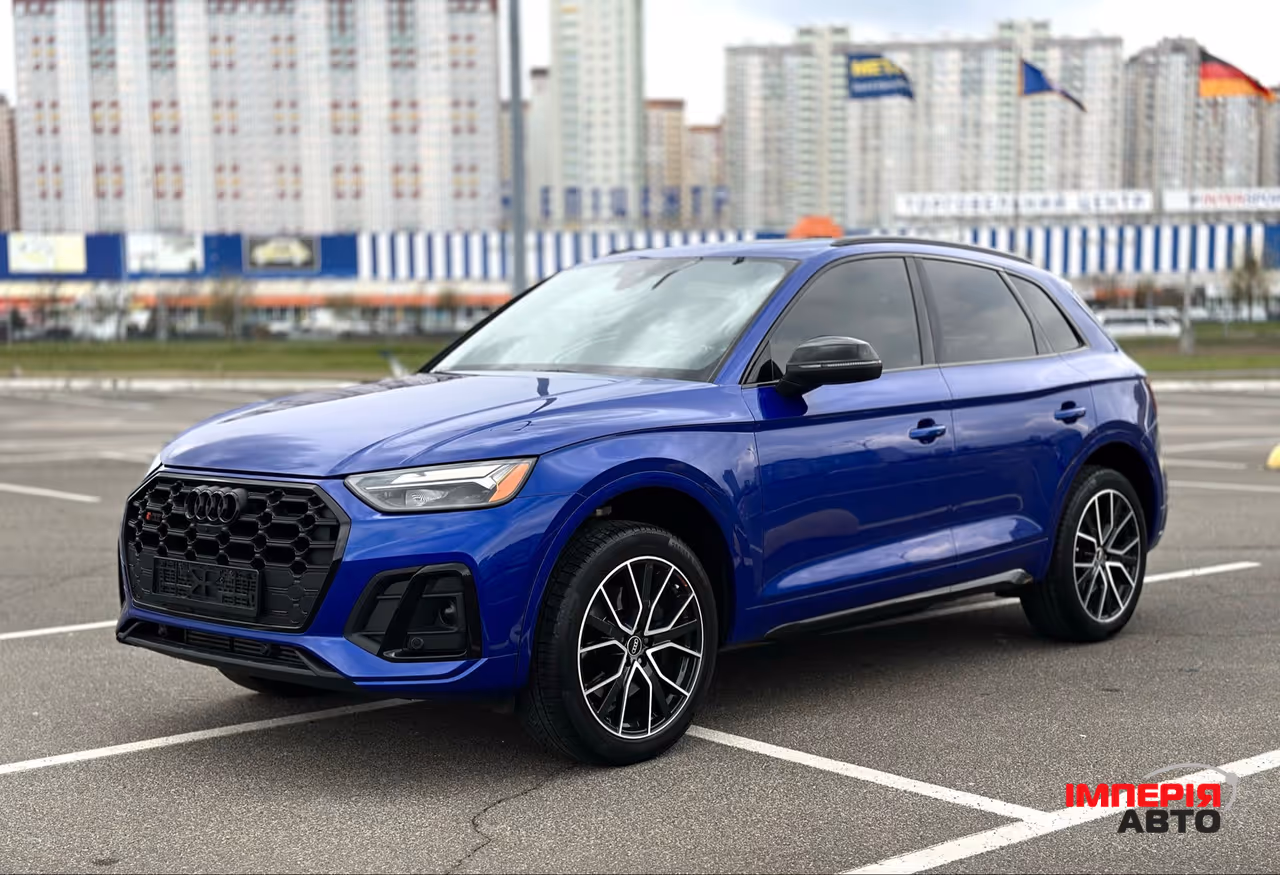 Audi SQ5 - фото 12