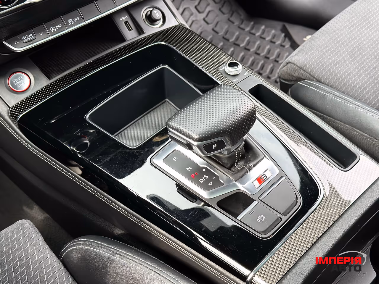 Audi SQ5 - фото 39