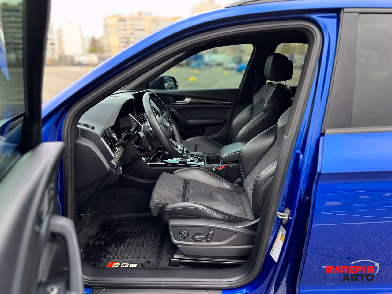 Audi SQ5 - фото 27