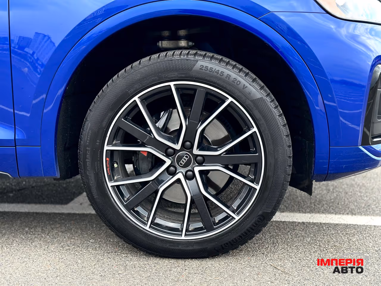 Audi SQ5 - фото 20