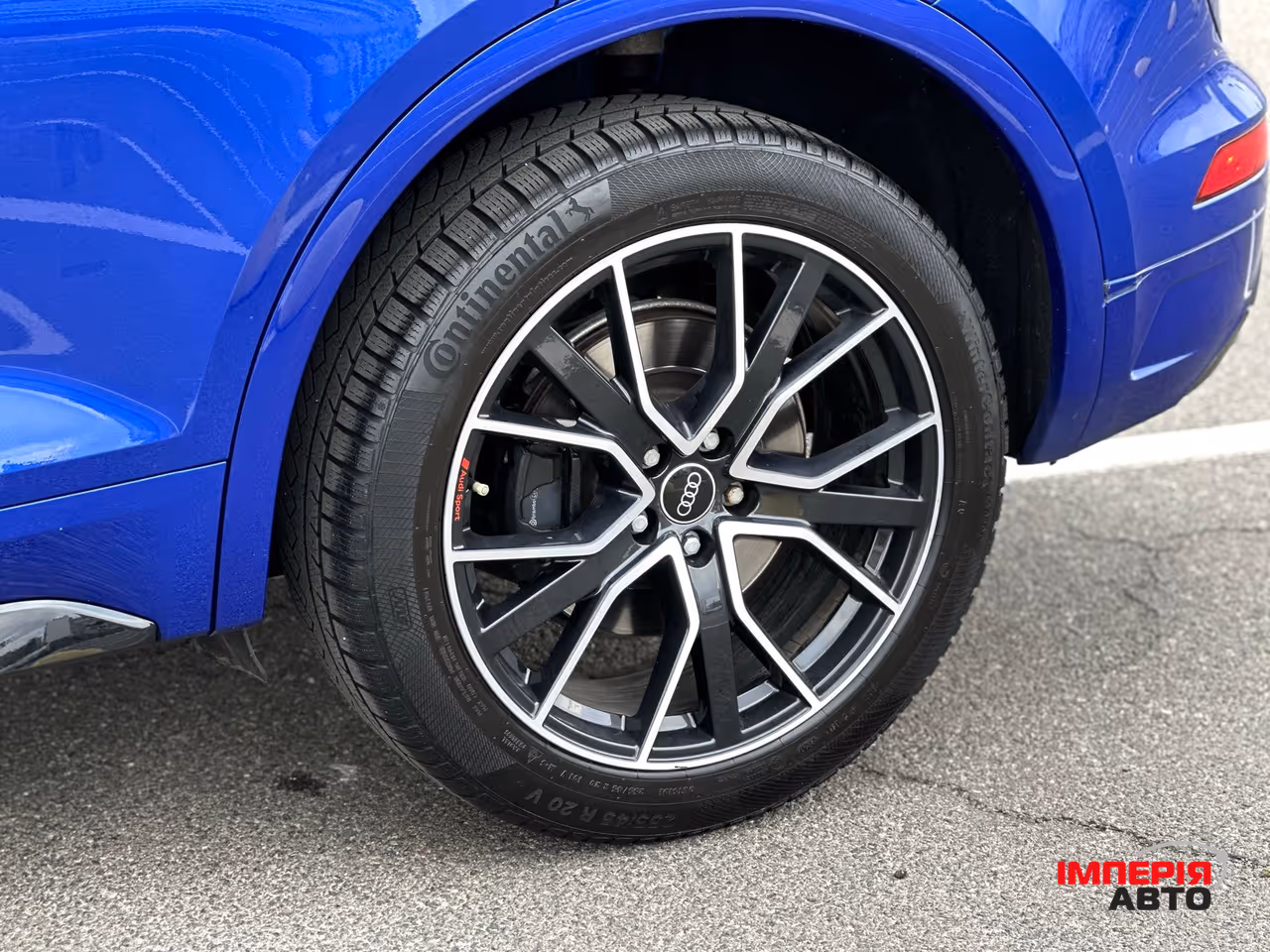 Audi SQ5 - фото 21