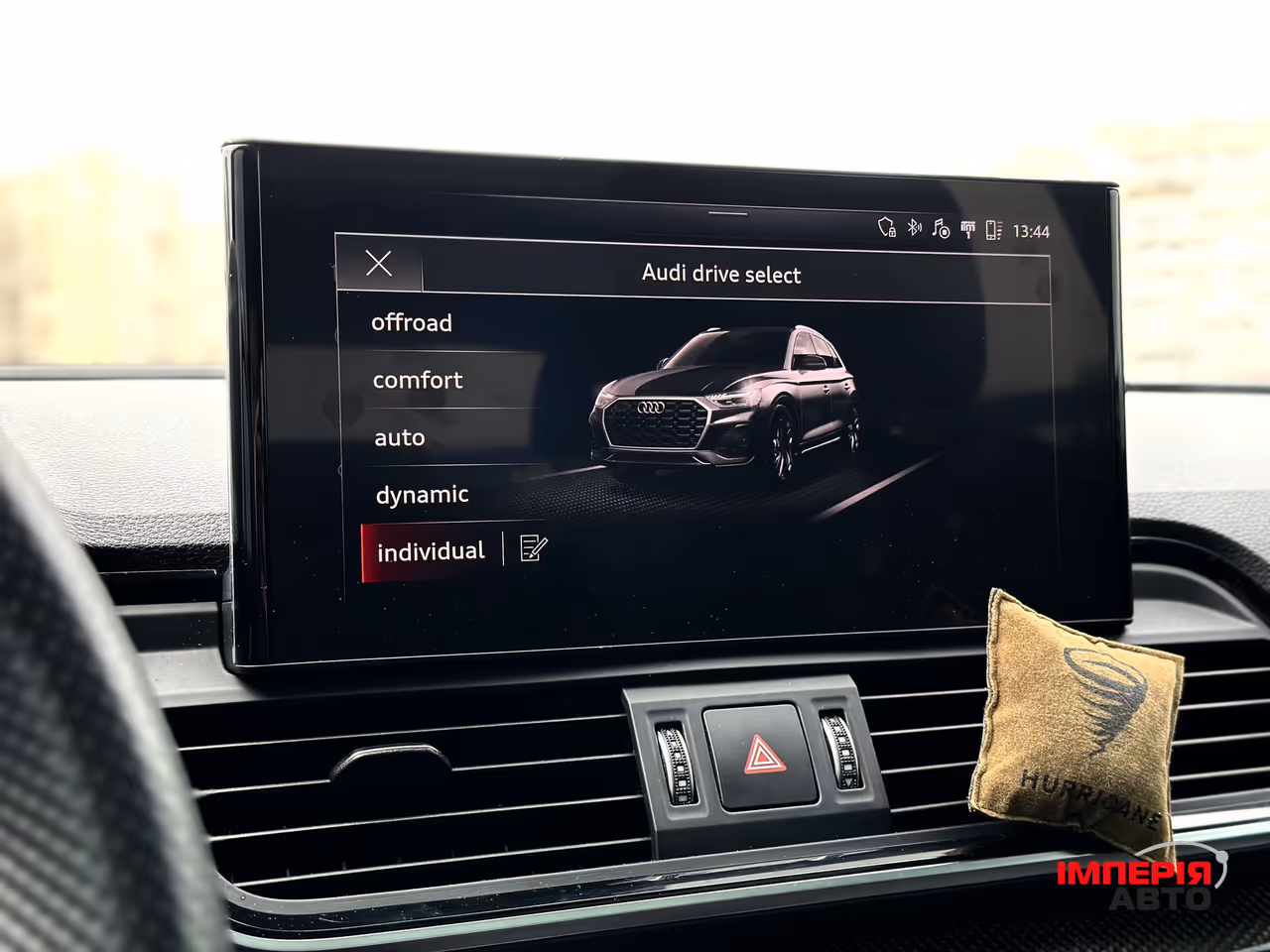 Audi SQ5 - фото 54