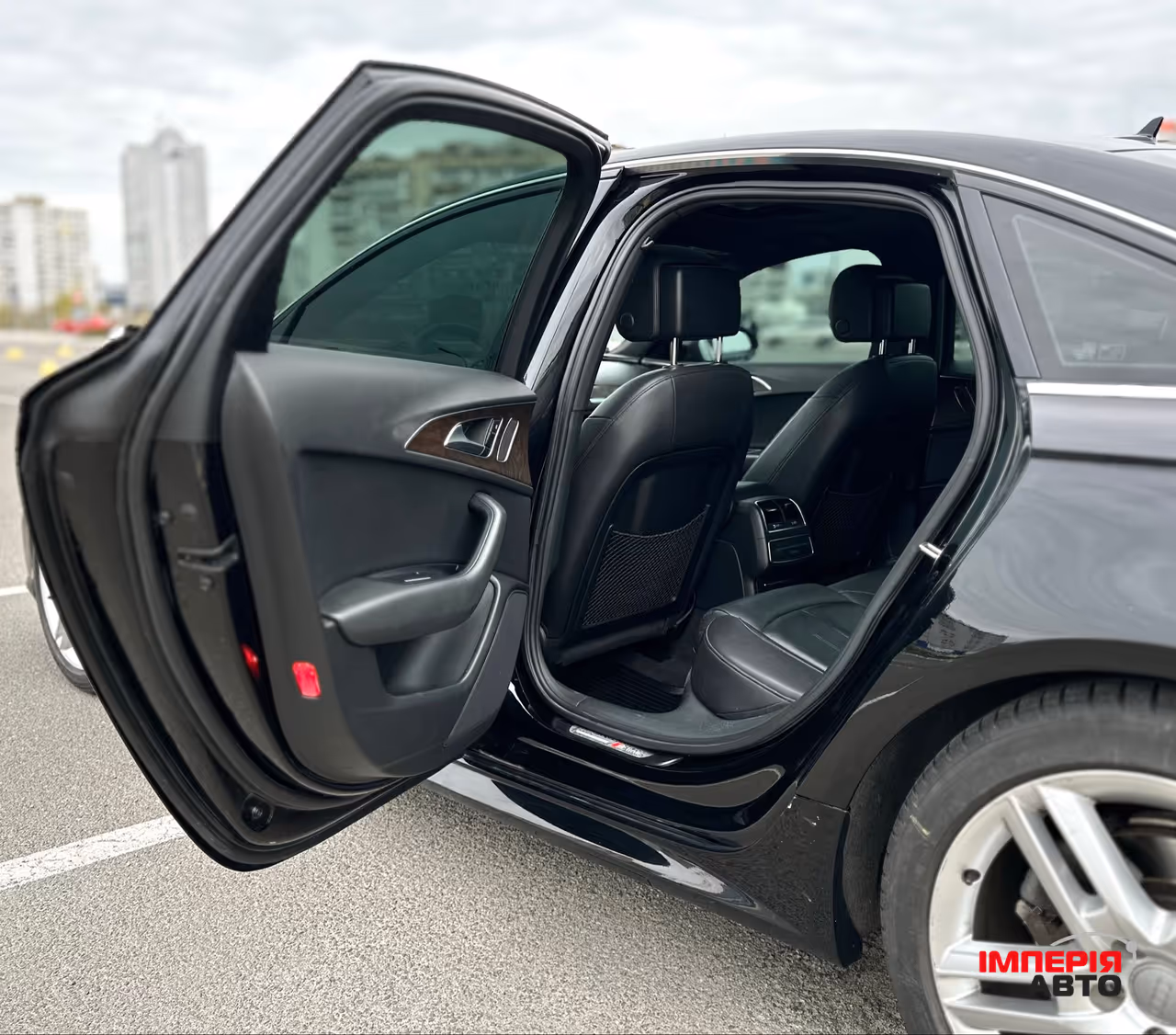 Audi A6 - фото 36