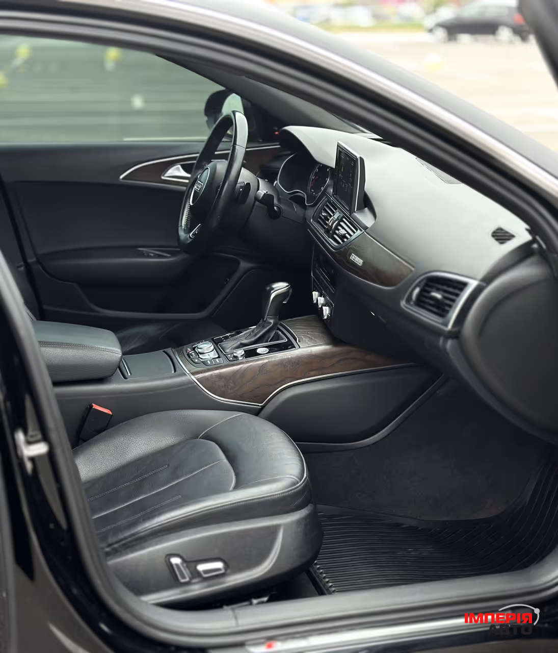 Audi A6 - фото 33