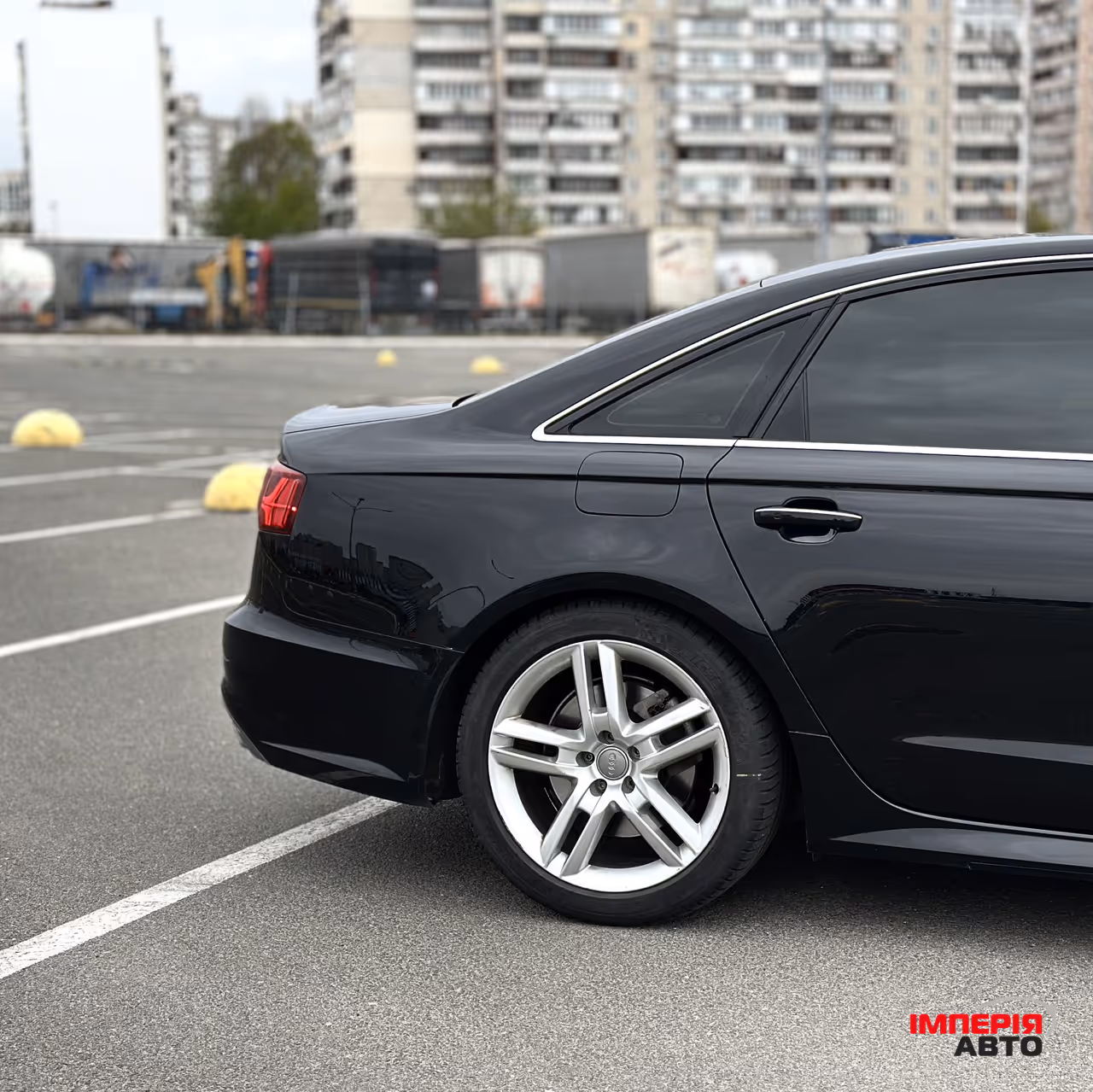 Audi A6 - фото 12