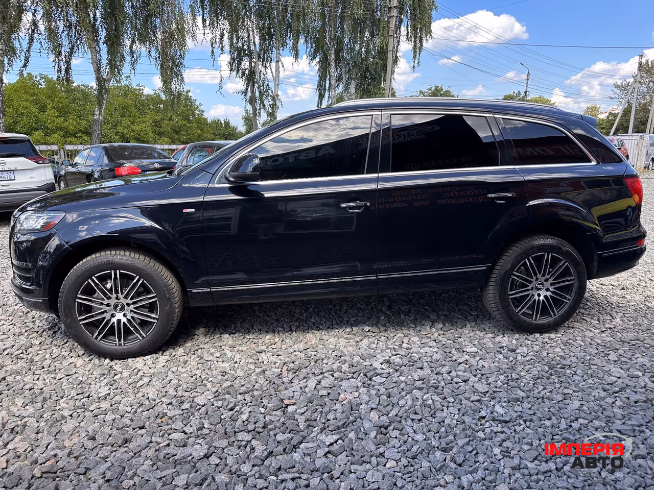 Audi Q7 - фото 15