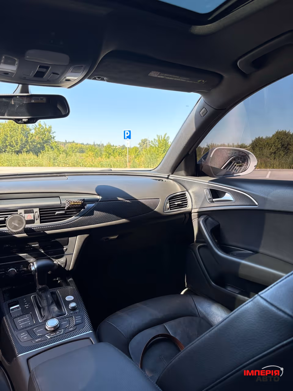 Audi A6 - фото 7