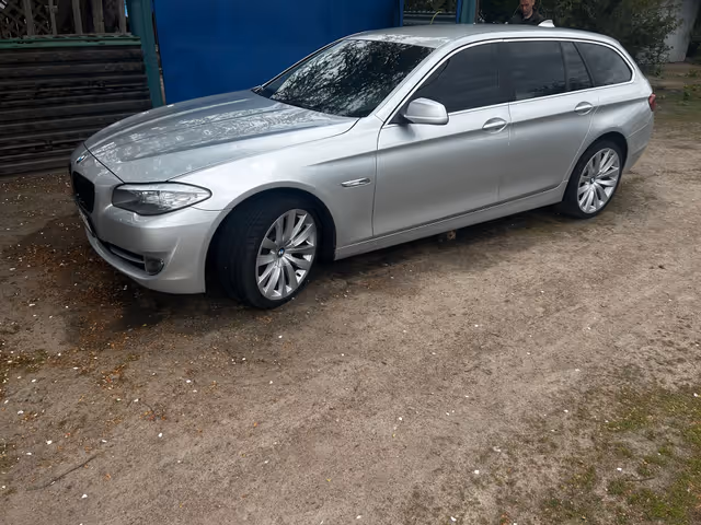BMW 5 серії - зображення 1