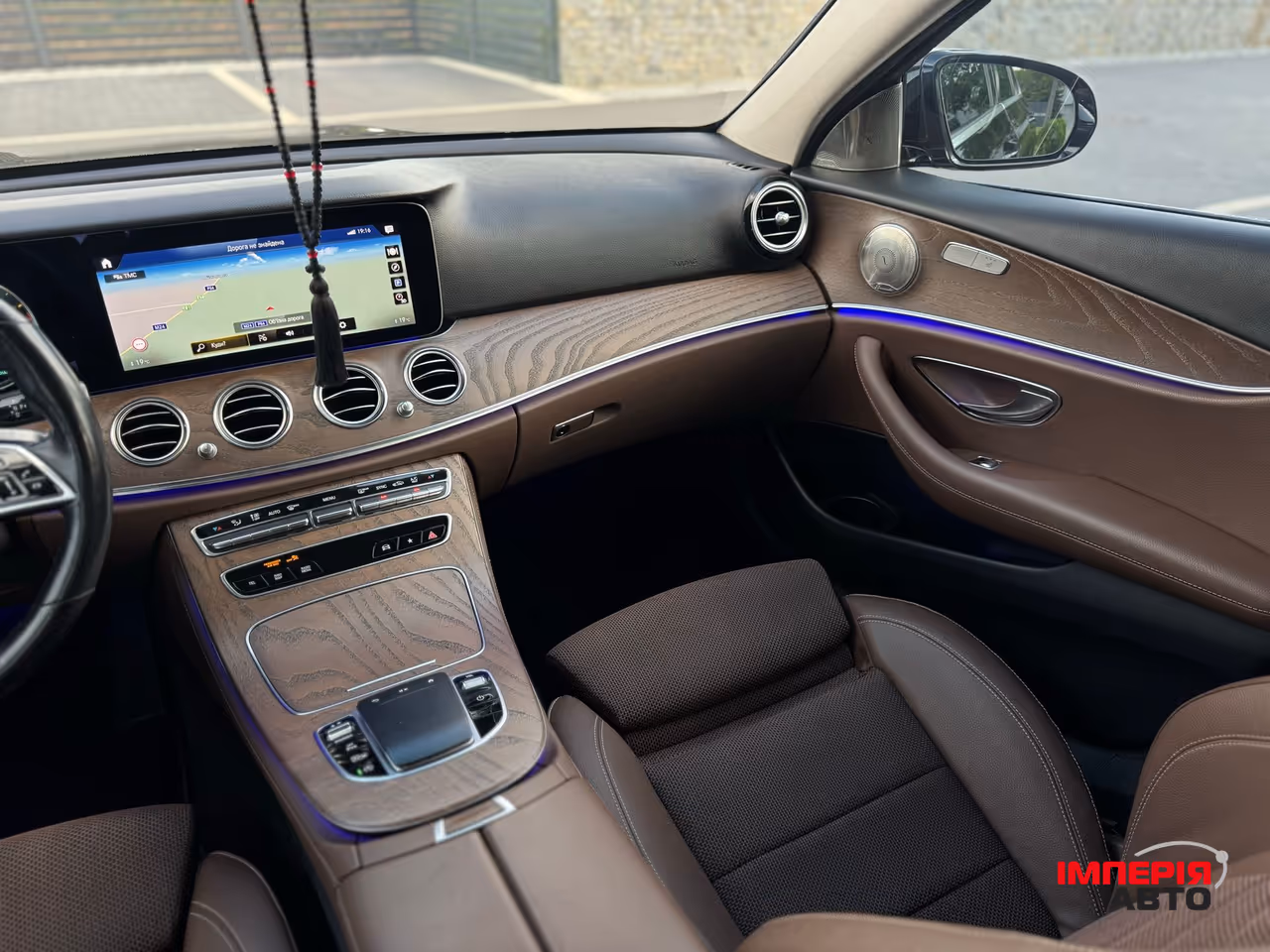 Mercedes-Benz E-Класс - фото 6