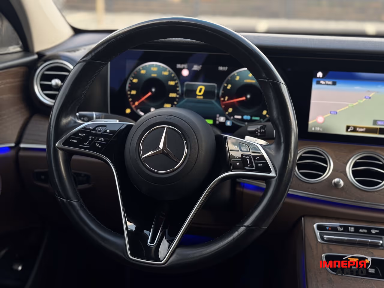 Mercedes-Benz E-Класс - фото 25