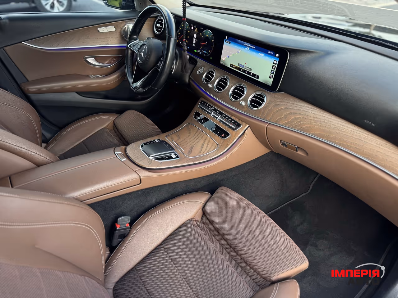Mercedes-Benz E-Класс - фото 22