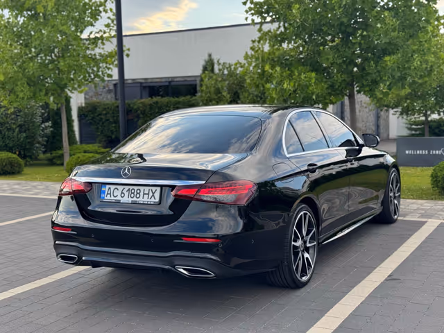Mercedes-Benz E-Класс - зображення 4