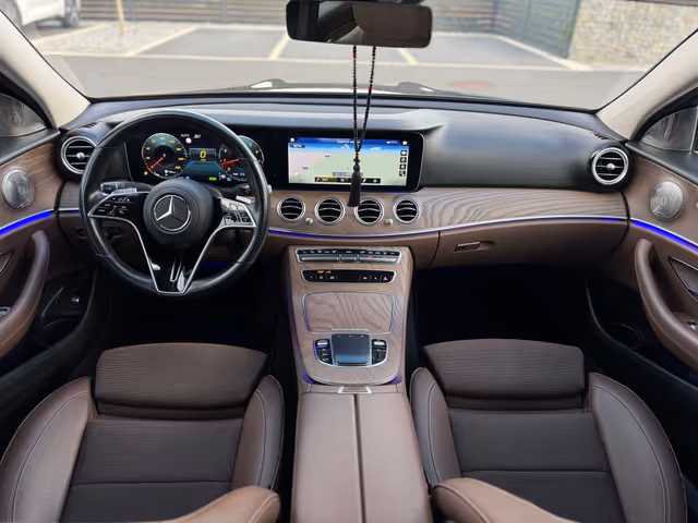 Mercedes-Benz E-Класс - зображення 5